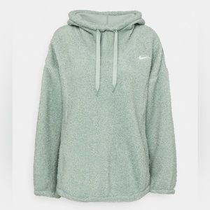 💚Nike Therma-FIT Oversized Hoodie (Small)
